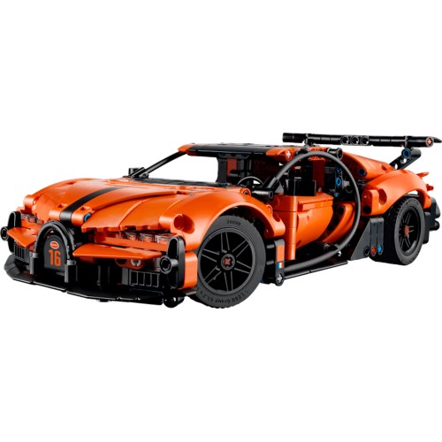 Конструктор «Гіперкар Bugatti Chiron Pur Sport» на 771 деталь, у коробці 38х7х26 см, ТМ Lego