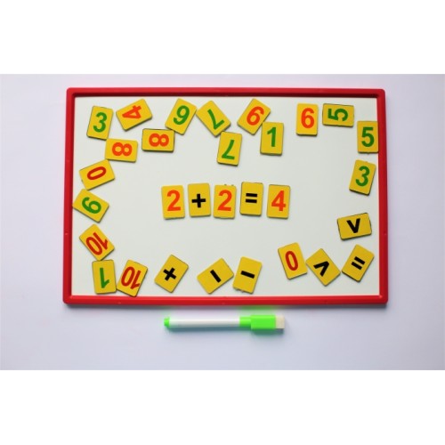 Магнітна дошка 308х207 мм з маркером та набором магнітних цифр