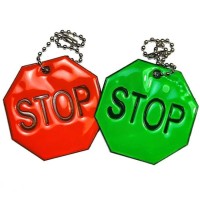 Брелок світловідбивний «STOP», 5,3х5,3см, в асортименті, ТМ J.Otten