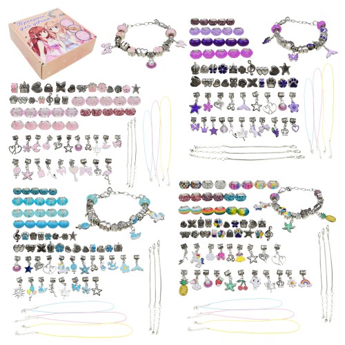 Набір прикрас типу Пандора: 3 браслети, 3 підвси на шию, 60 шармів, у коробці 12х6х4 см