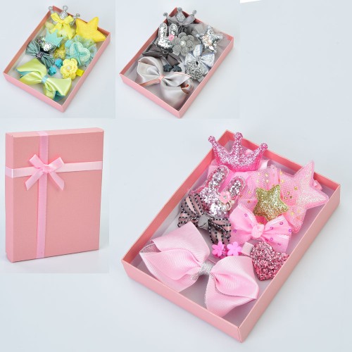 Аксесуари для волосся: 10 шпильок, в асортименті, у коробці 12х15,5х3 см