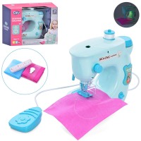 Швейна машина 17 см зі світоом, тканиною, нитками, шиє, на батарейці, у коробці 23х18х9 см