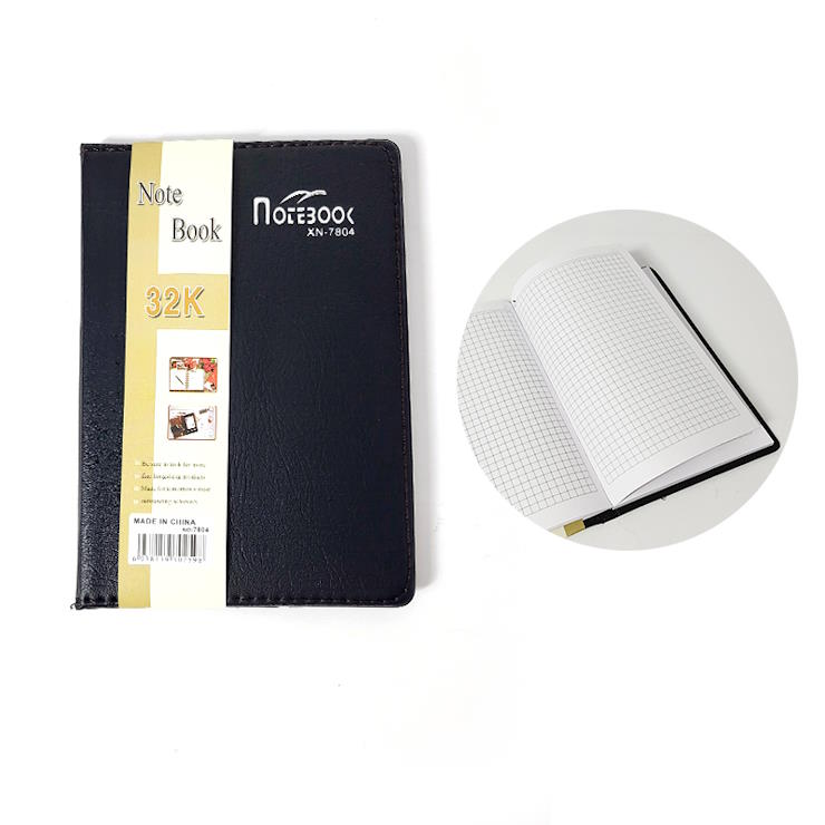 Блокнот 13х19 см на 72 аркуші у клітинку з обкладинкою зі шкірзаму, ТМ Leader