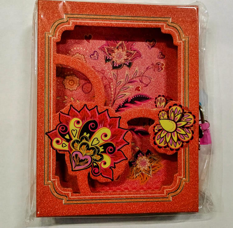 Блокнот «Квіти» на замочку 12,5х14,5 см на 45 аркушів у лінію, у коробці 13х15 см, ТМ J.Otten