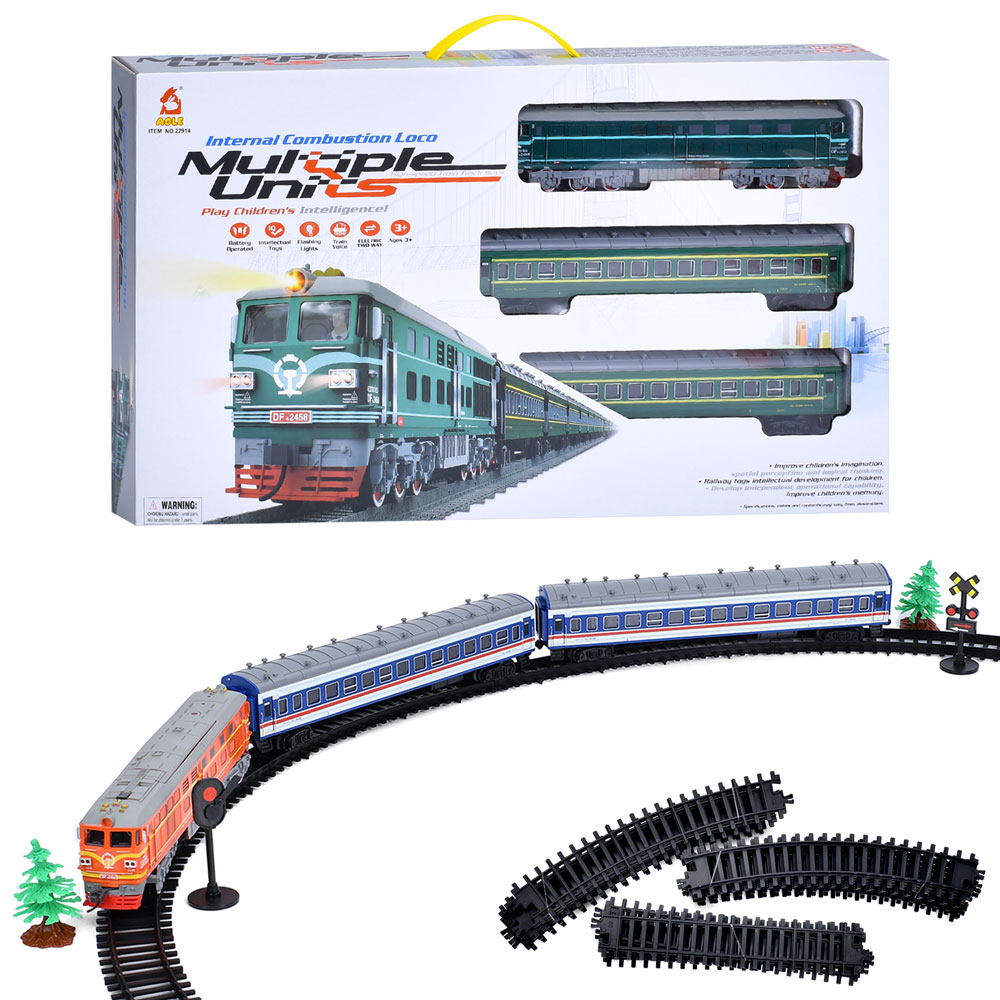 Залізниця 142х98 см зі світлом та звуком: локомотив та 2 вагони, на батарейці, в асортименті, у коробці 56,5х32х7 см