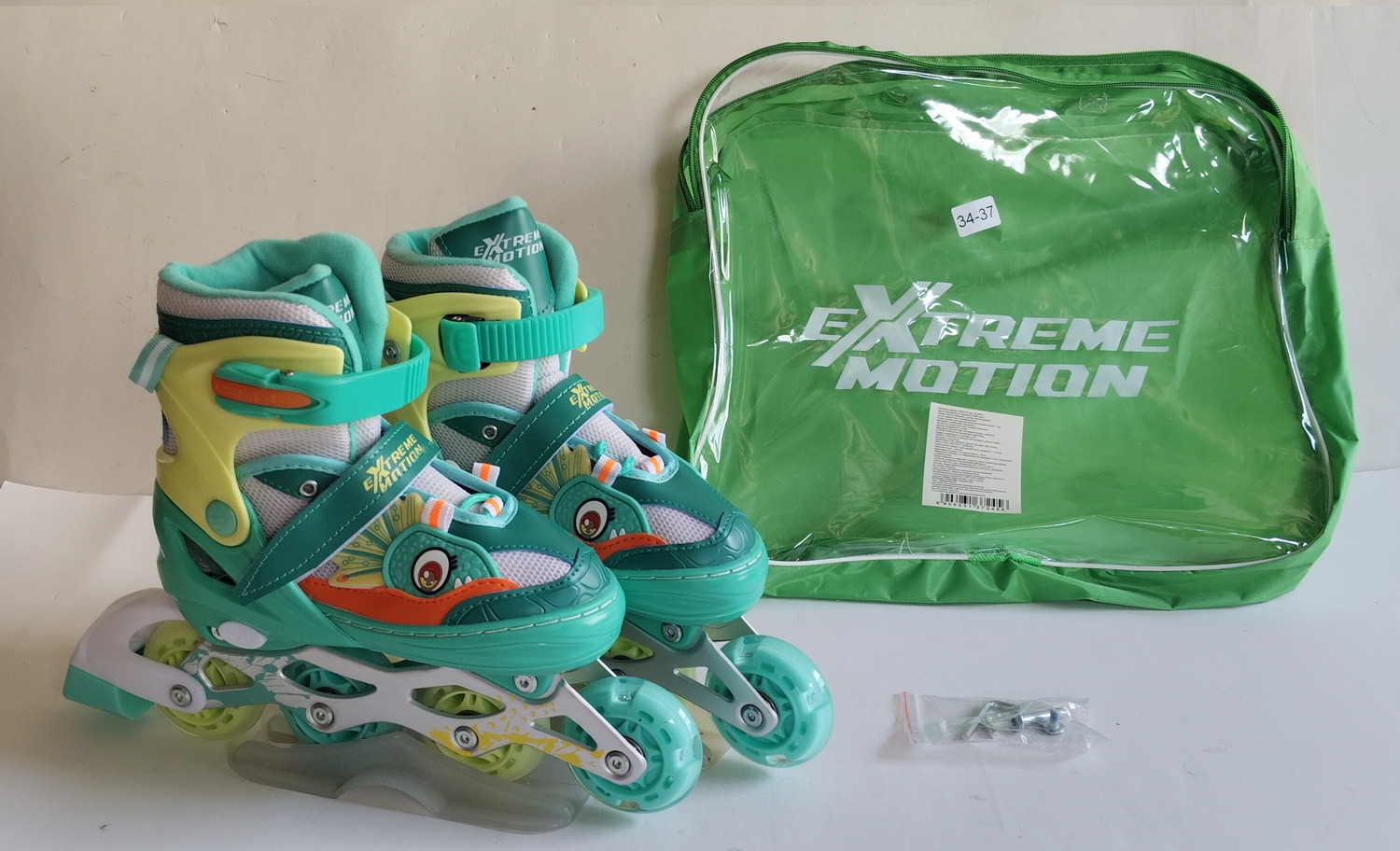 Ролики розміром 30-33 з колесами PU зі світяться, у сумці 38х7х31