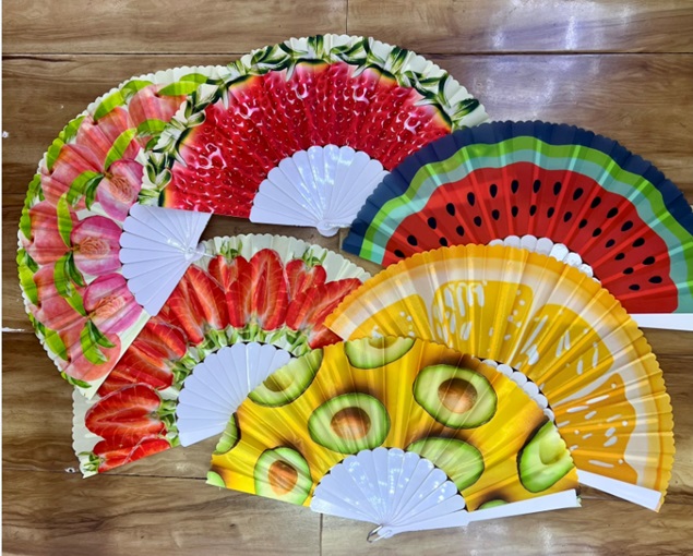 Віяло «Фрукти» 23 см, в асортименті